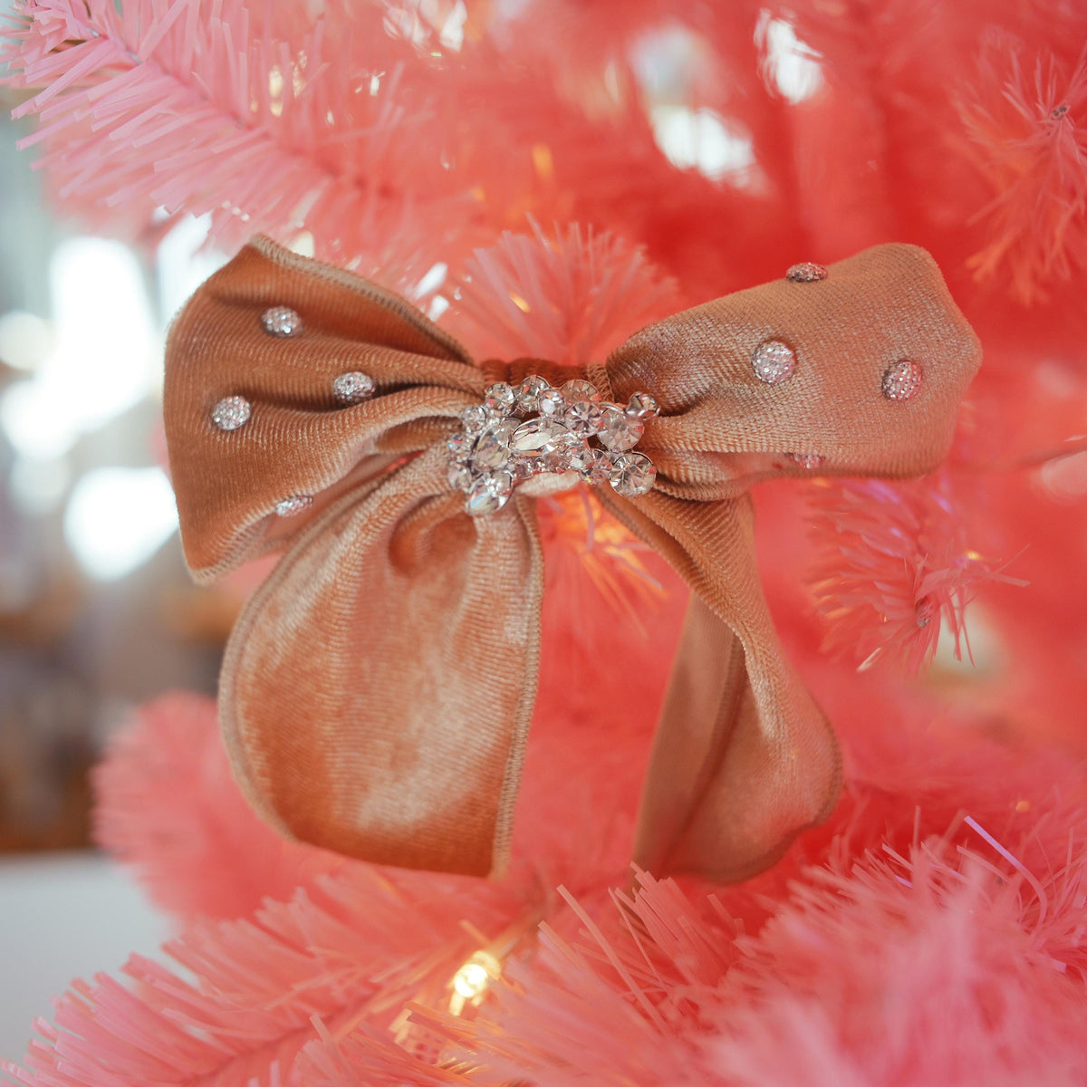 Lenora Dame One-of-a-Kind Christmas Morning Beige Hair Bow
