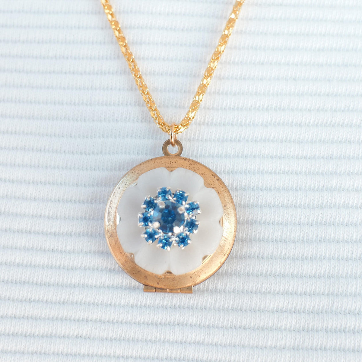 Lenora Dame White Wreath Locket