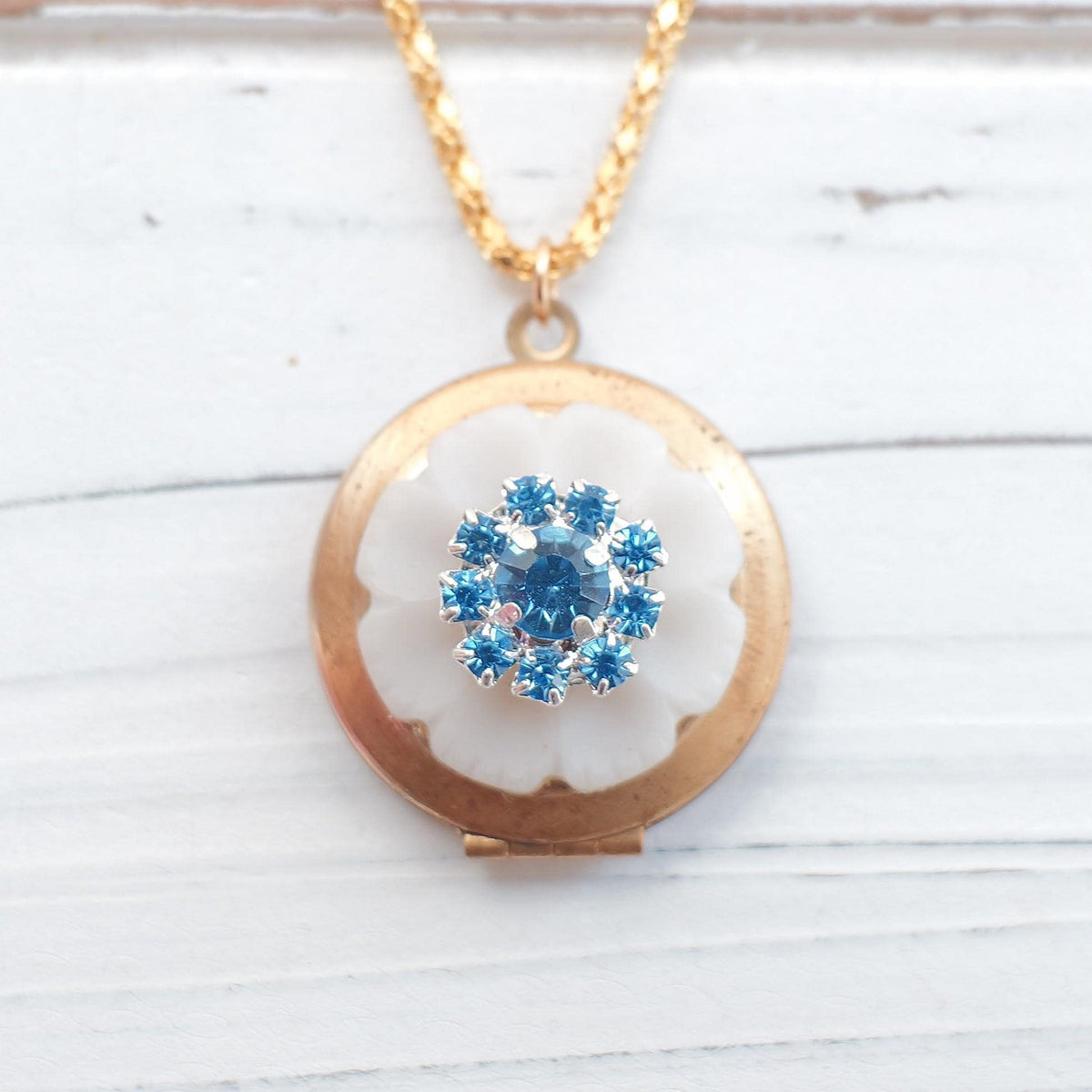 Lenora Dame White Wreath Locket