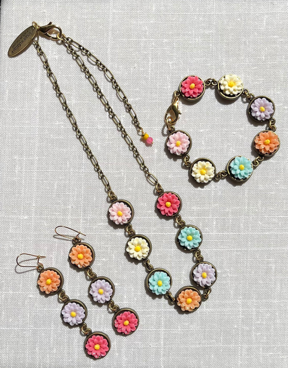 Lenora Dame Daisy Pop Earrings