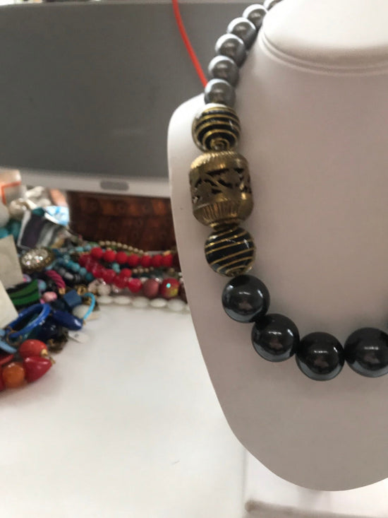 Lenora Dame Queen Mum Choker Necklace
